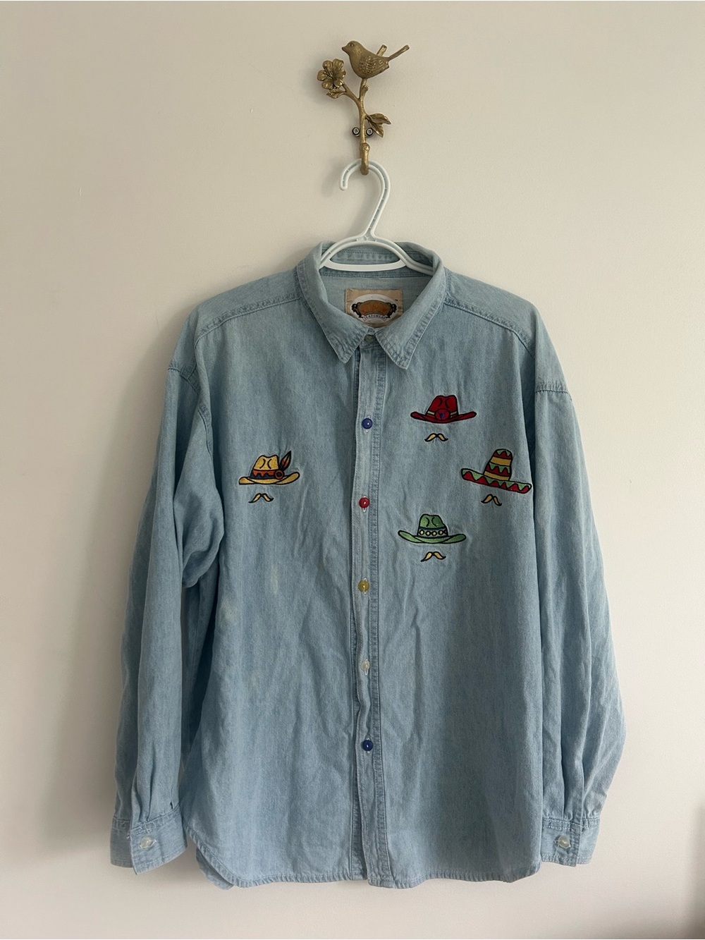 Vintage 90’s Nevada southwestern embroidered button shirt